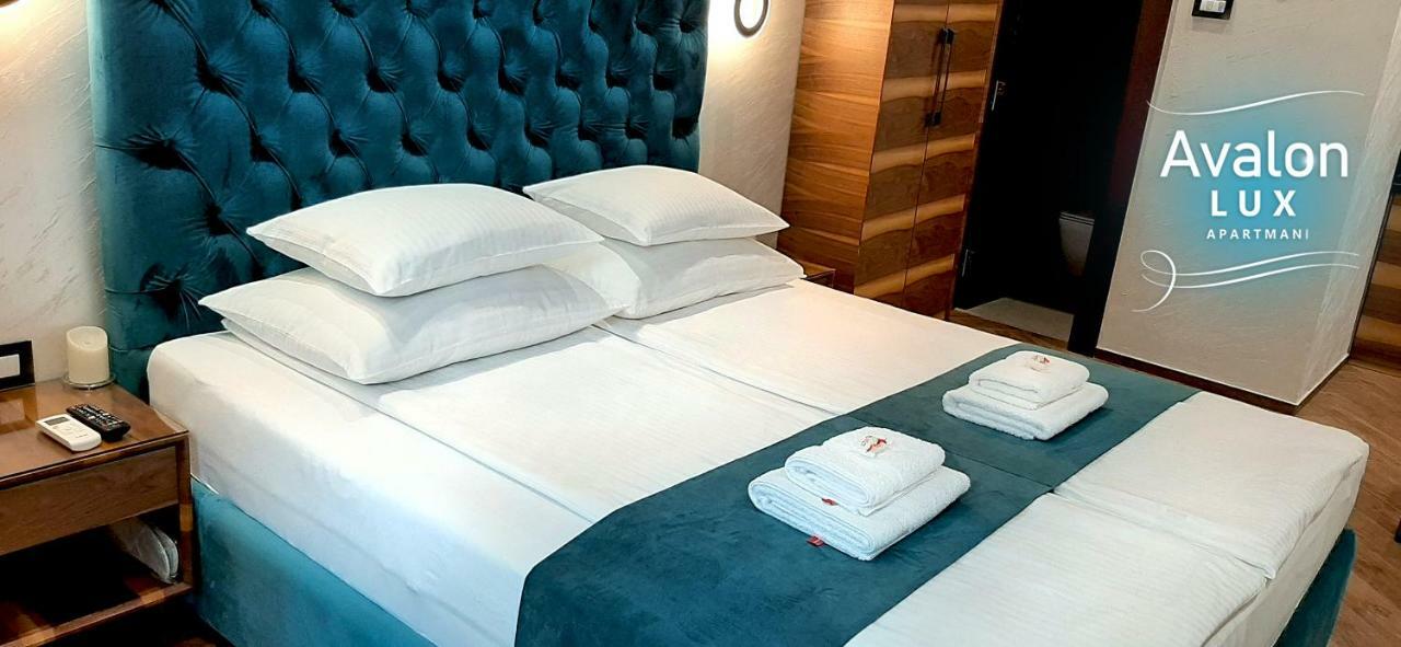 Avalon Lux Studio Apartment Novi Sad Esterno foto