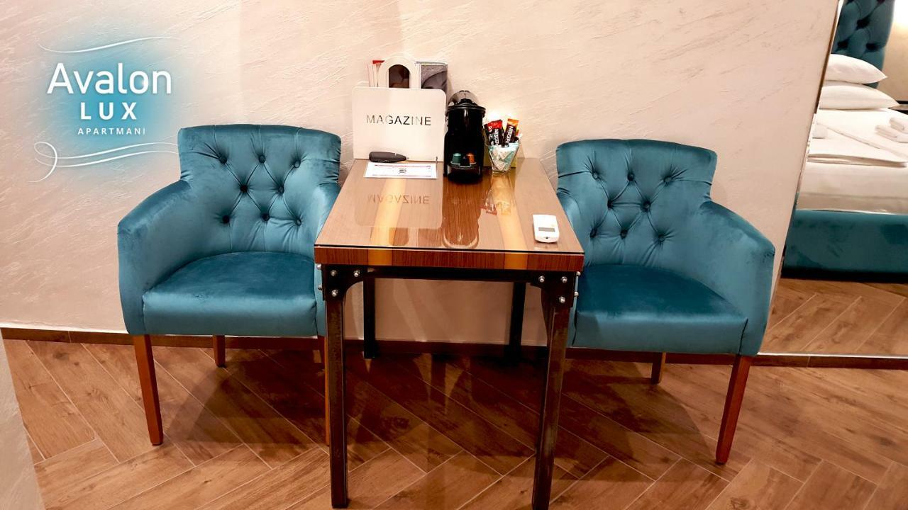Avalon Lux Studio Apartment Novi Sad Esterno foto
